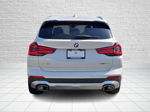 Mineral White Metallic 2023 BMW X3 xDrive30i