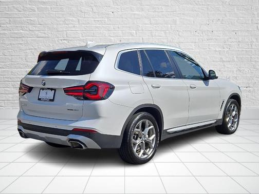 Mineral White Metallic 2023 BMW X3 xDrive30i