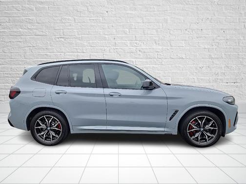 2023 BMW X3 M40i