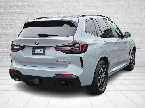 2023 BMW X3 M40i