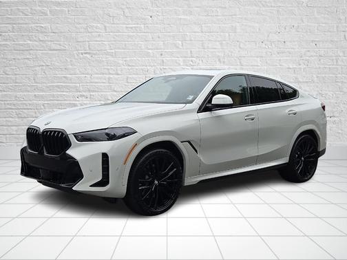 Alpine White 2027 BMW X6 xDrive40i