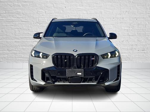 2024 BMW X5 M60i