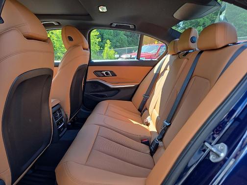Tanzanite Blue 2026 BMW 330 I XDrive