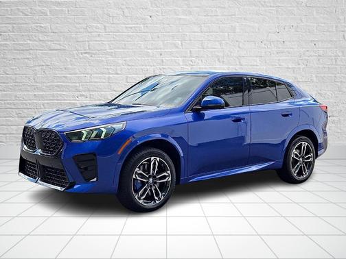 Portimao Blue Metallic 2026 BMW X2 xDrive28i