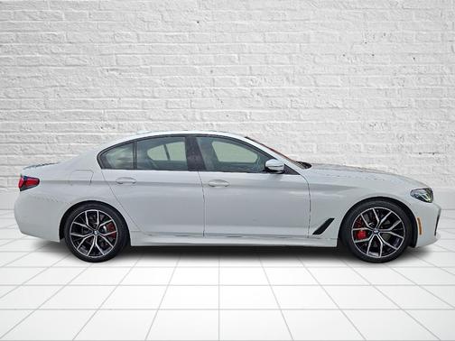 2023 BMW M550 i xDrive