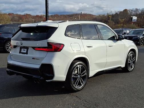 2026 BMW X1 M35i