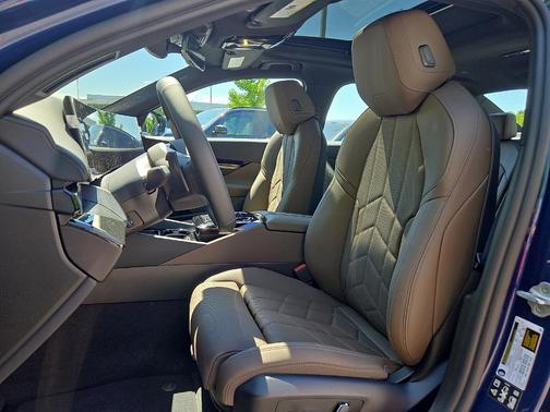 2026 BMW 530 i xDrive