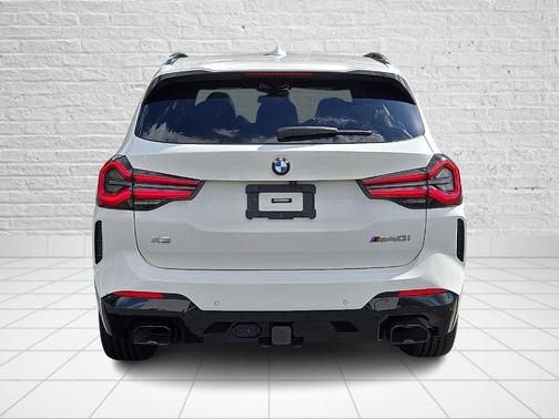 2023 BMW X3 M40i