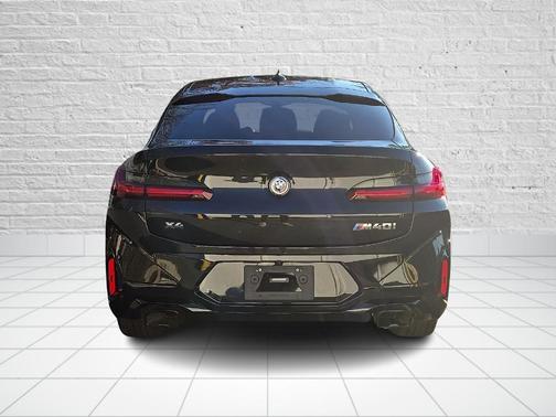 2023 BMW X4 M40i