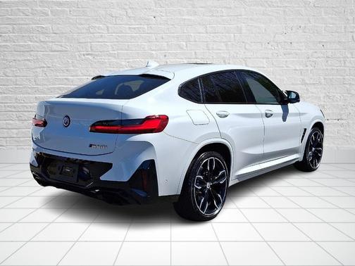 2023 BMW X4 M40i
