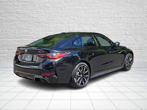 Black Sapphire Metallic 2025 BMW i4 Gran Coupe xDrive40