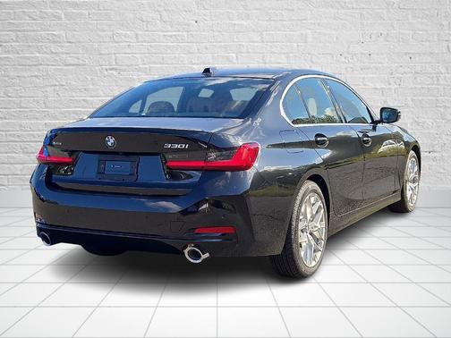2025 BMW 330 i xDrive