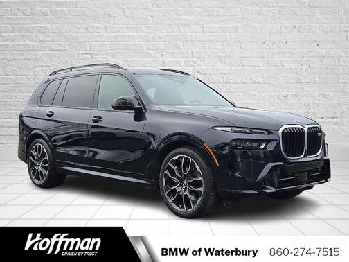 2023 BMW X7 M60i
