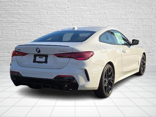 Alpine White 2026 BMW 430 i xDrive