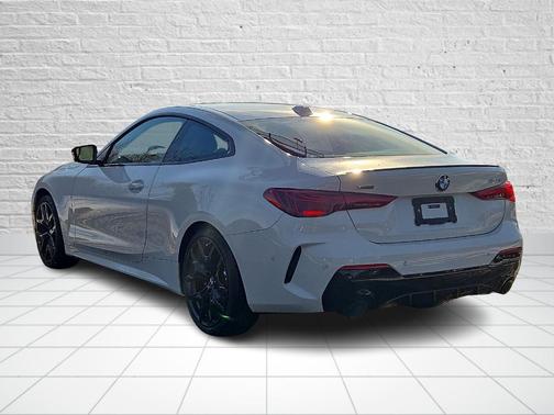 Alpine White 2026 BMW 430 i xDrive