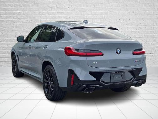2025 BMW X4 M40i