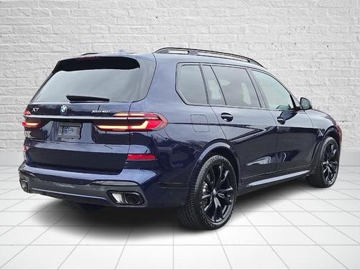 2026 BMW X7 xDrive40i