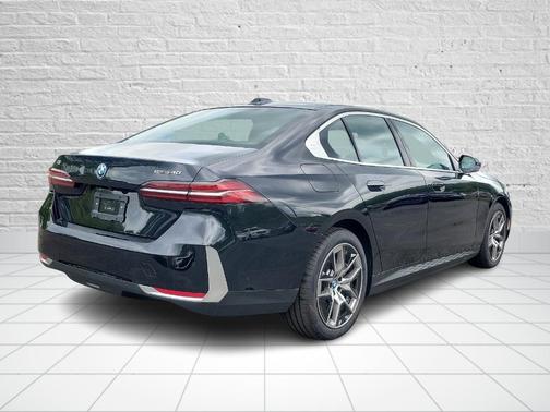 2024 BMW i5 eDrive40