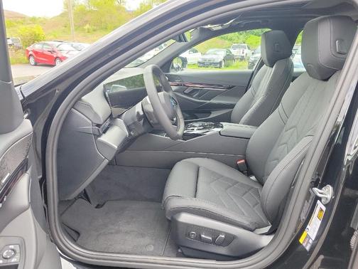 2024 BMW i5 eDrive40