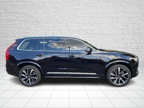 2023 Volvo XC90 B6 Plus 7-Seater
