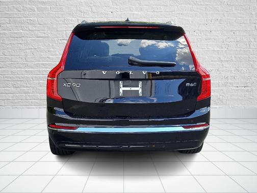 2023 Volvo XC90 B6 Plus 7-Seater