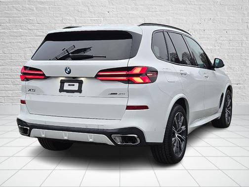 Alpine White 2026 BMW X5 xDrive40i