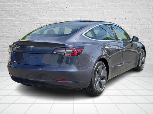 2018 Tesla Model 3 Performance