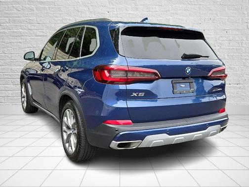 2022 BMW X5 PHEV xDrive45e