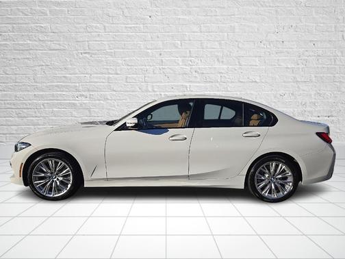 2023 BMW 330 i xDrive