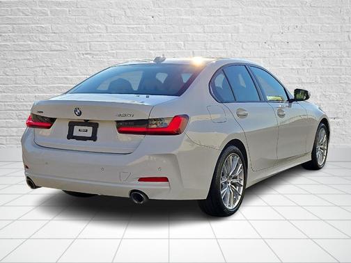 2023 BMW 330 i xDrive