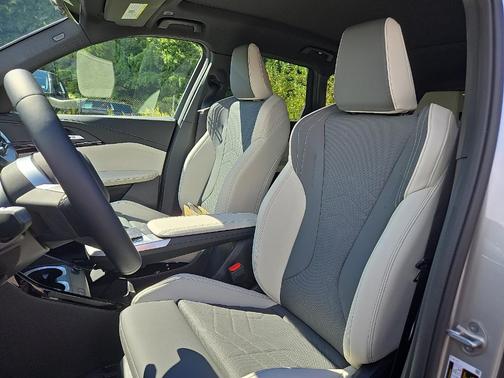 Space Silver 2026 BMW X1 xDrive28i