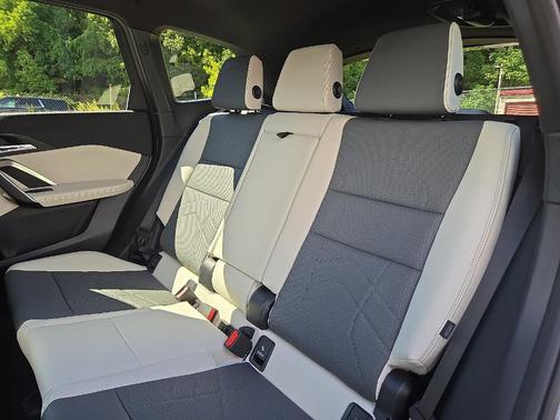 Space Silver 2026 BMW X1 xDrive28i