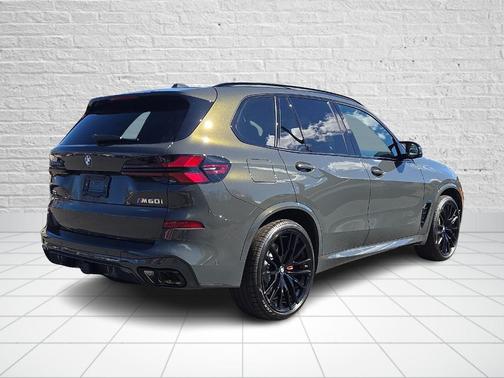 2026 BMW X5 M60i