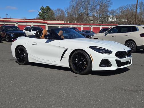 Alpine White 2026 BMW Z4 sDrive30i