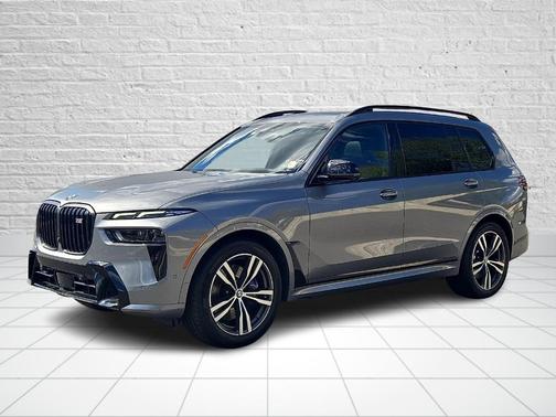 Skyscraper Gray Metallic 2024 BMW X7 M60i