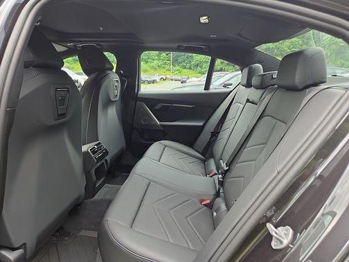 Dark Graphite Metallic 2027 BMW 540 i xDrive