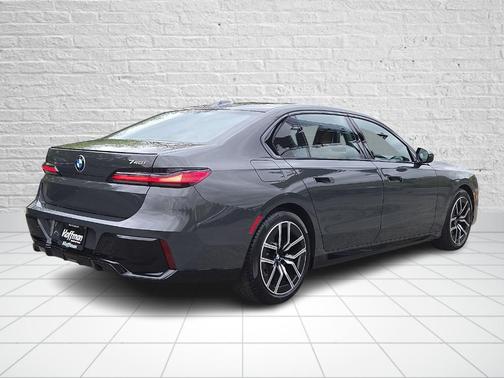 Gray Metallic 2026 BMW 740 i xDrive