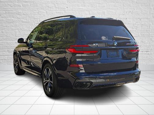 2026 BMW X7 M60i