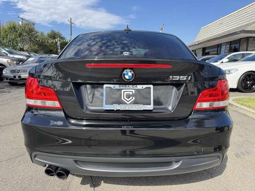 2012 BMW 135 135i