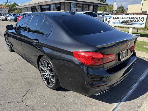 2017 BMW 540 540i