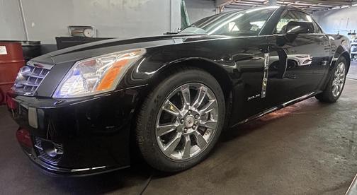 Black Raven 2009 Cadillac XLR Base