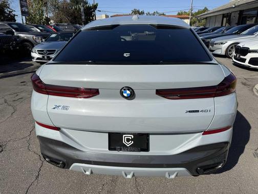 2024 BMW X6 xDrive40i