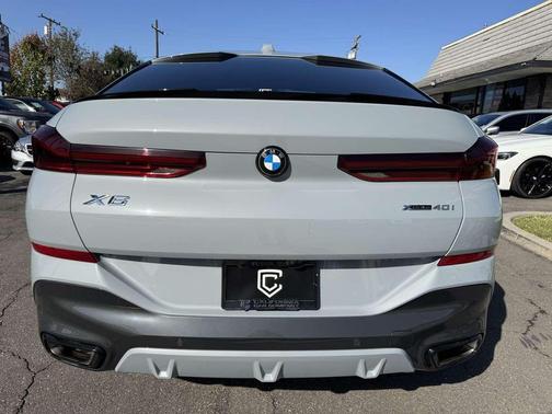 2024 BMW X6 xDrive40i