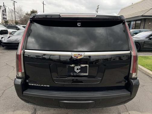 2018 Cadillac Escalade ESV Premium Luxury
