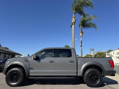 2020 Ford F-150 Raptor