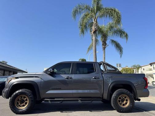 Magnetic Gray Metallic 2024 Toyota Tundra Limited