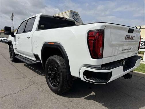 2021 GMC Sierra 2500 AT4
