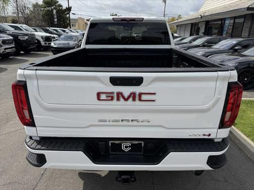 2021 GMC Sierra 2500 AT4