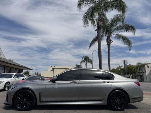 Donington Gray Metallic 2021 BMW 740 740i