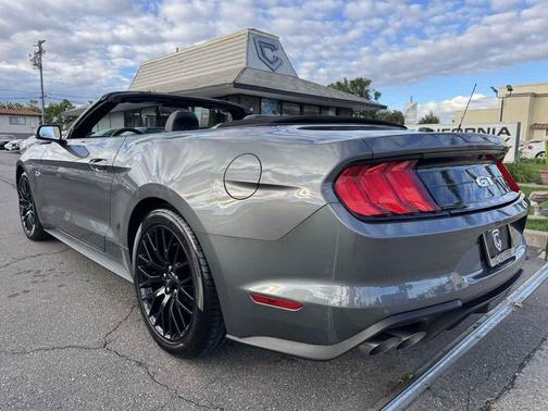 2022 Ford Mustang GT Premium